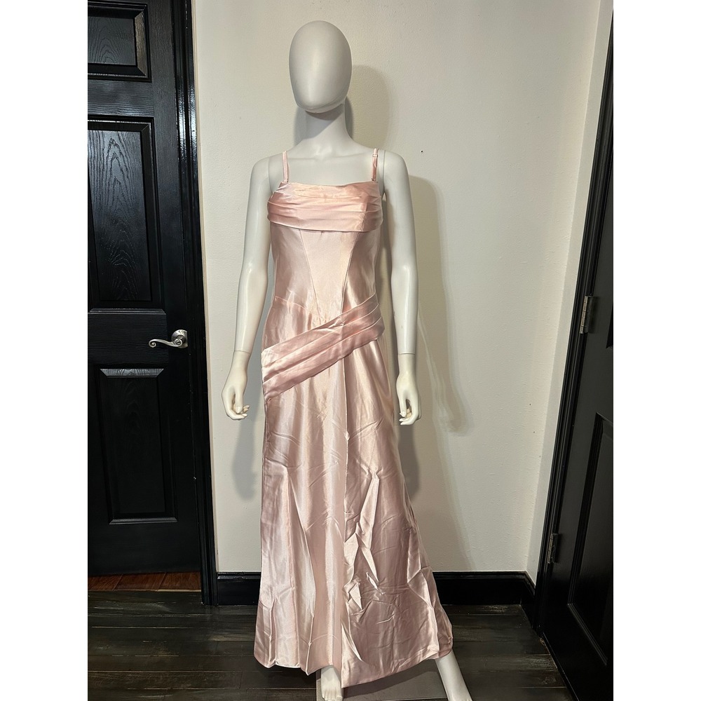 Pink Satin Formal Gown Prom Dress Lace Up Corset Back‎ Sleeveless Maxi Gown